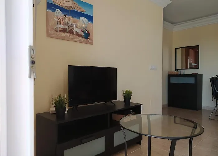 Casa De Fabian + Wifi Near Beach/port