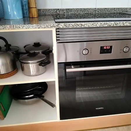 Casa De Fabian + Wifi Near Beach/port Lägenhet