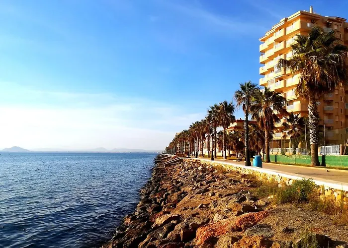 Casa De Fabian + Wifi Near Beach/port