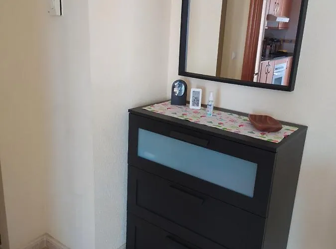 Casa De Fabian + Wifi Near Beach/port