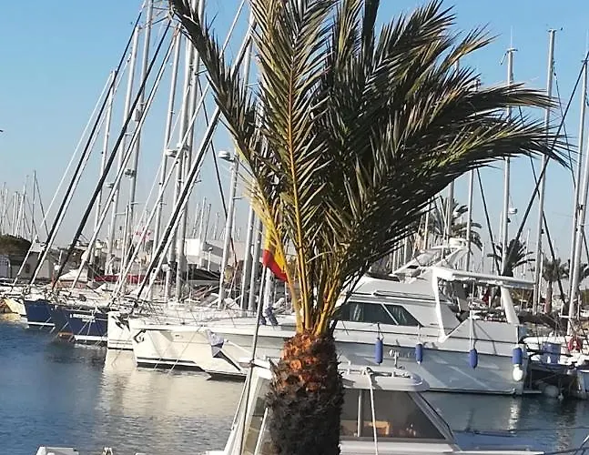 Casa De Fabian + Wifi Near Beach/port Apartament *