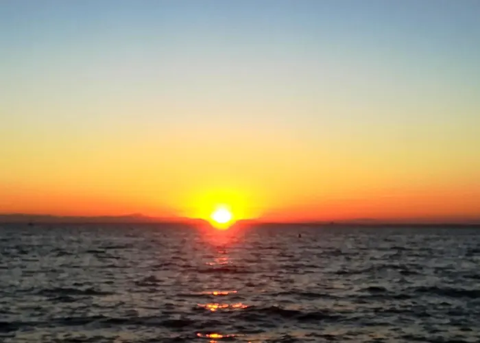 Casa De Fabian + Wifi Near Beach/port Apartment *